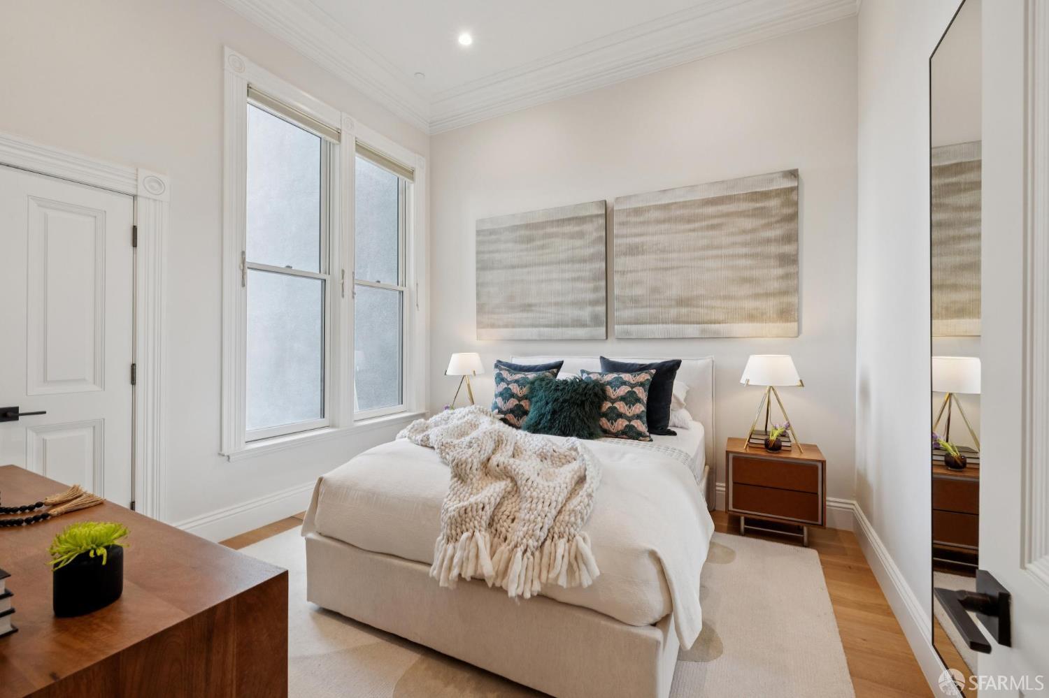 1506 Golden Gate Avenue