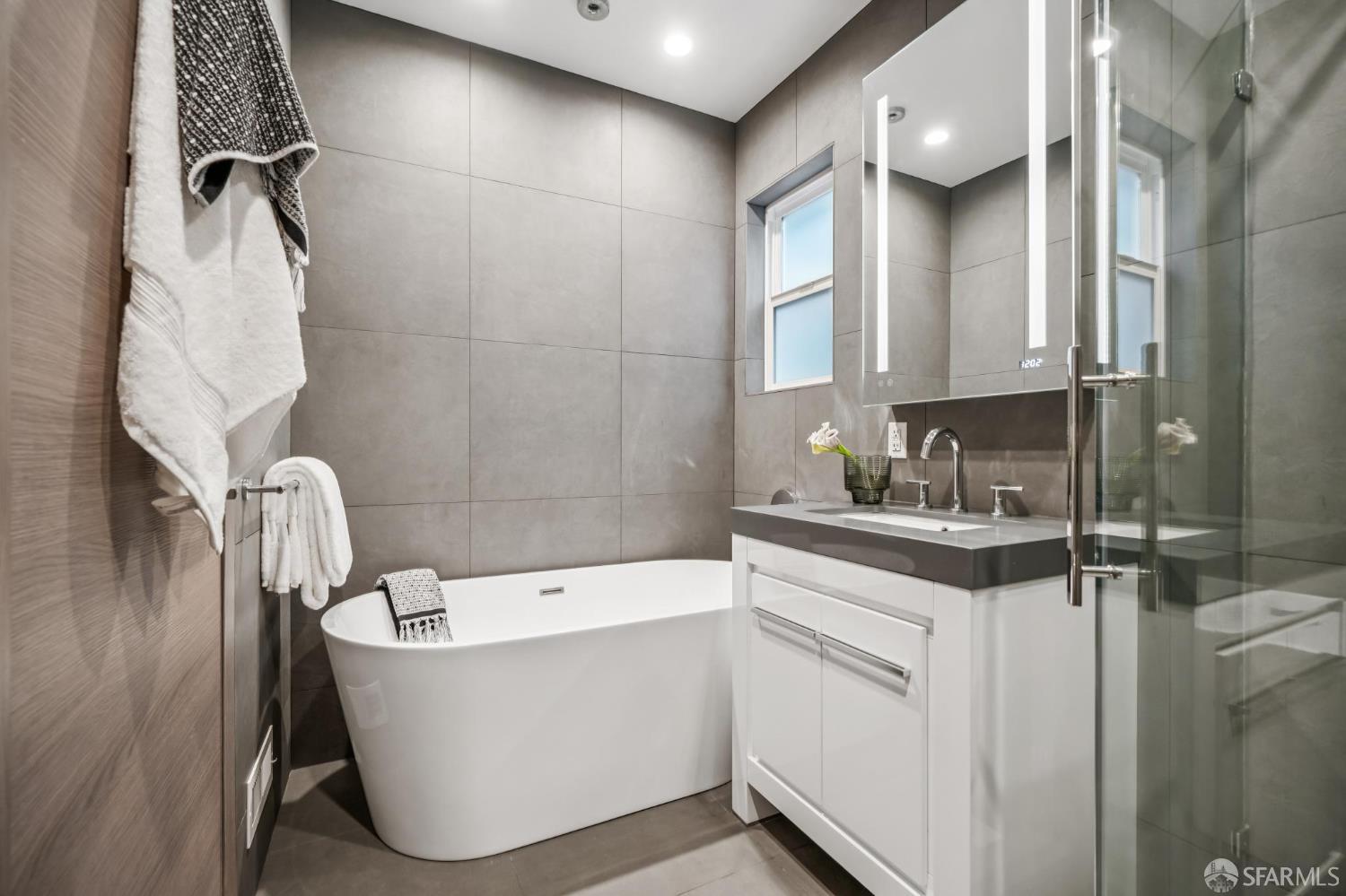 456 Kansas Street # 1