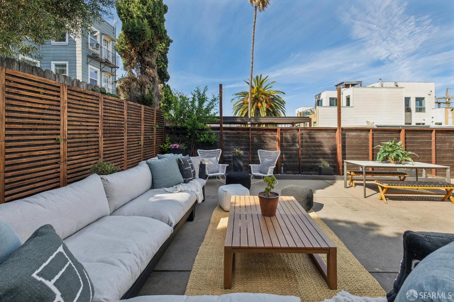 456 Kansas Street # 1