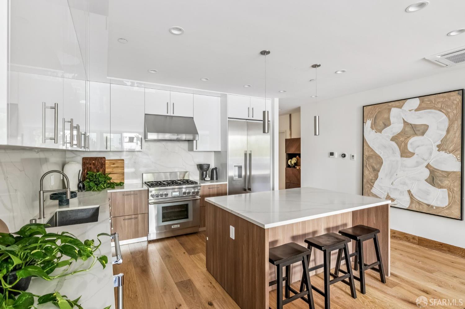 2160 Hayes Street # 2