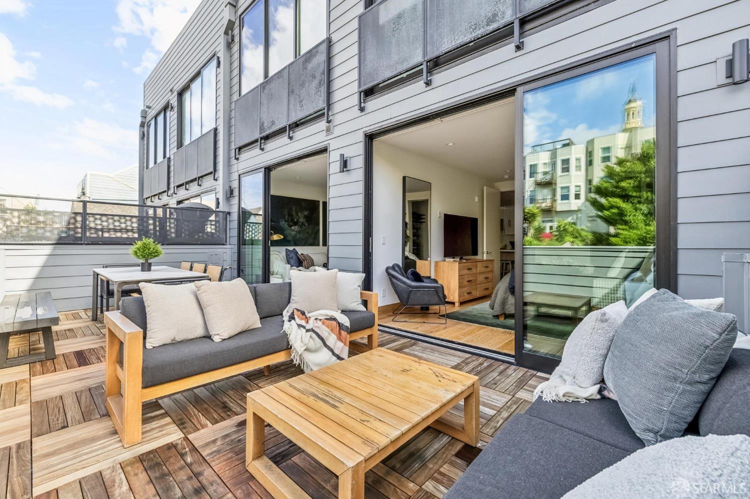 2160 Hayes Street # 2