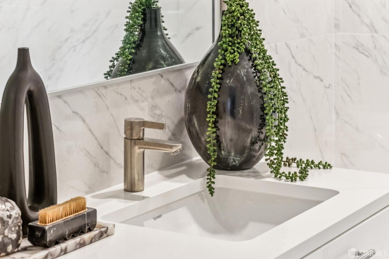 2160 Hayes Street # 2