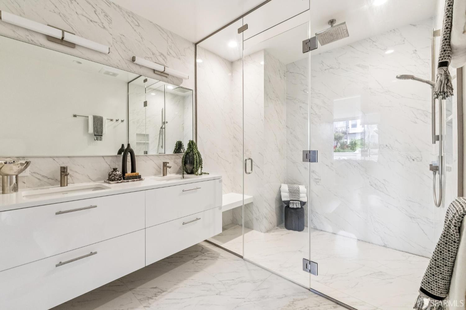 2160 Hayes Street # 2