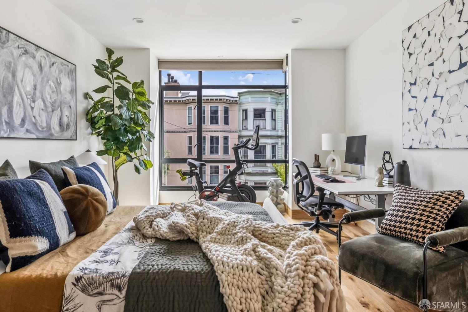 2160 Hayes Street # 2