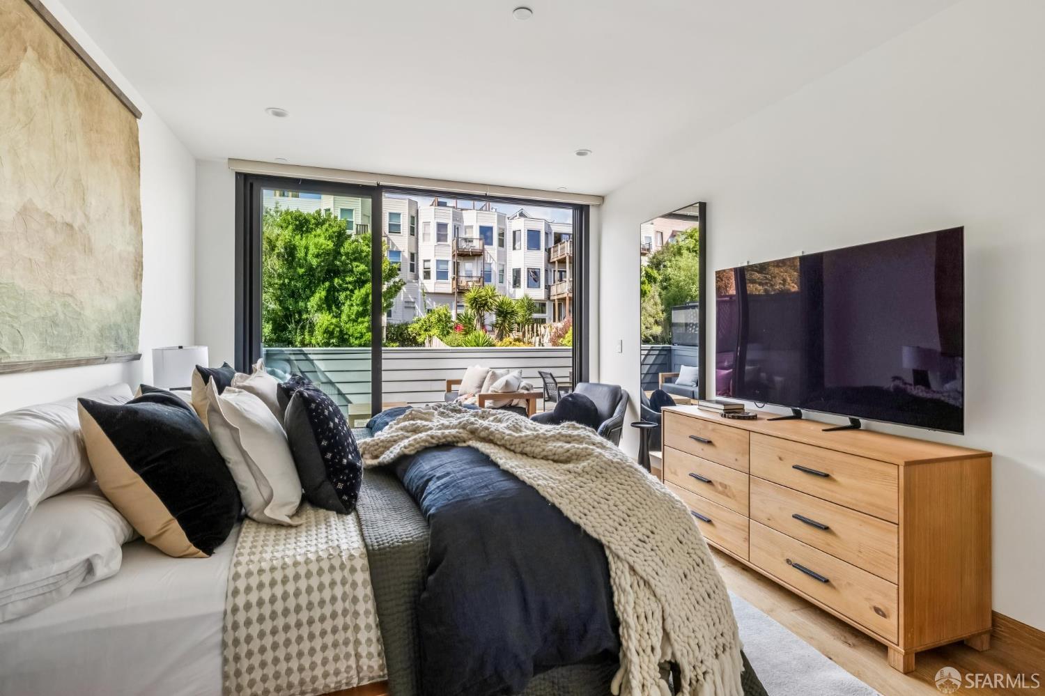 2160 Hayes Street # 2