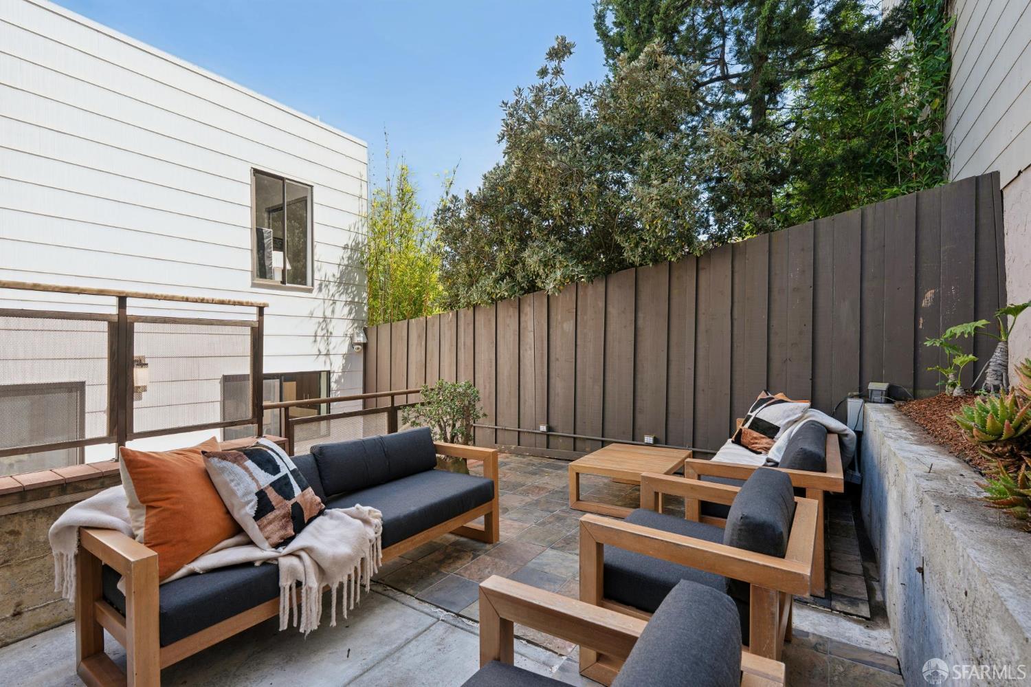 700 Grand View Avenue