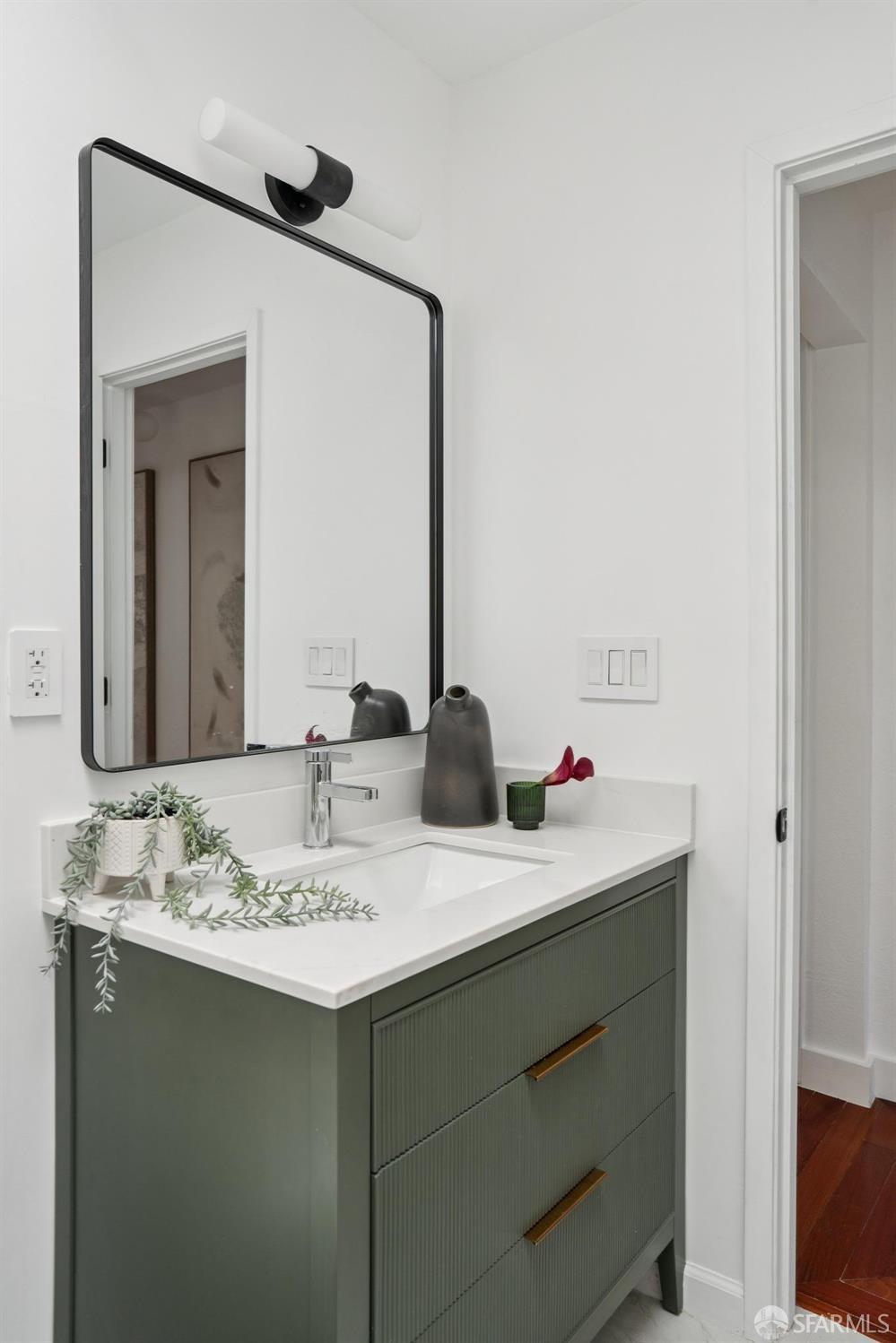 700 Grand View Avenue