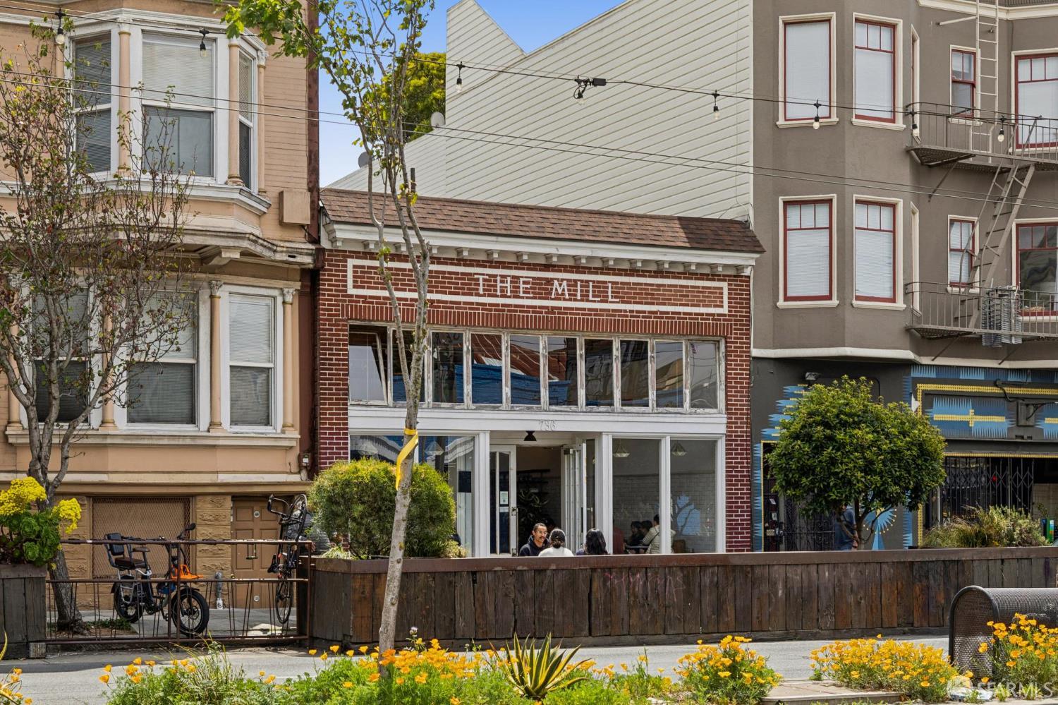 948-950 Divisadero Street
