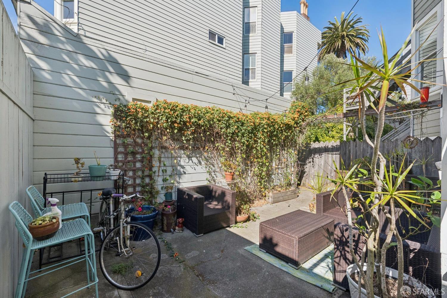 1882 Mcallister Street