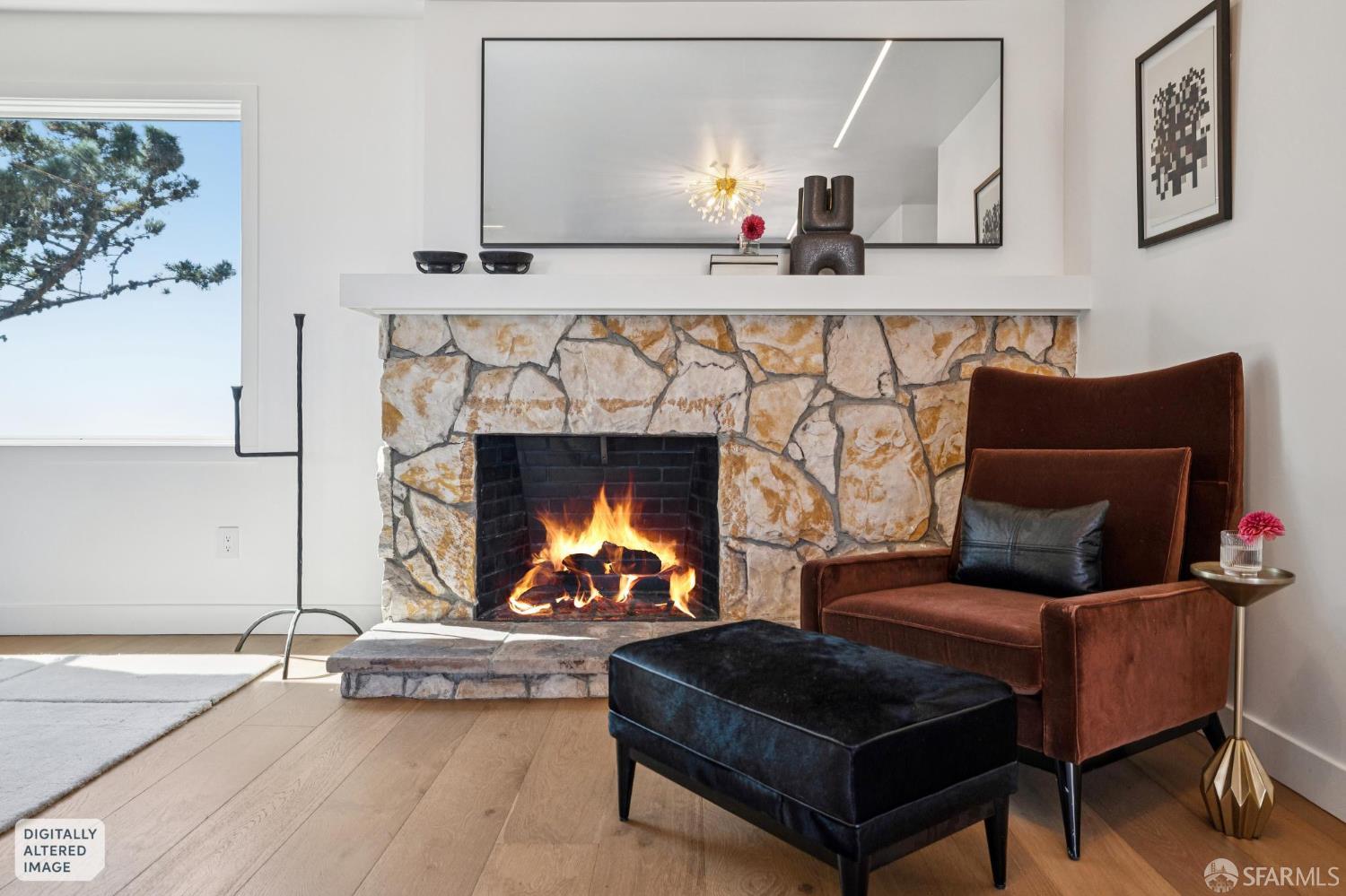 869 Darien Way