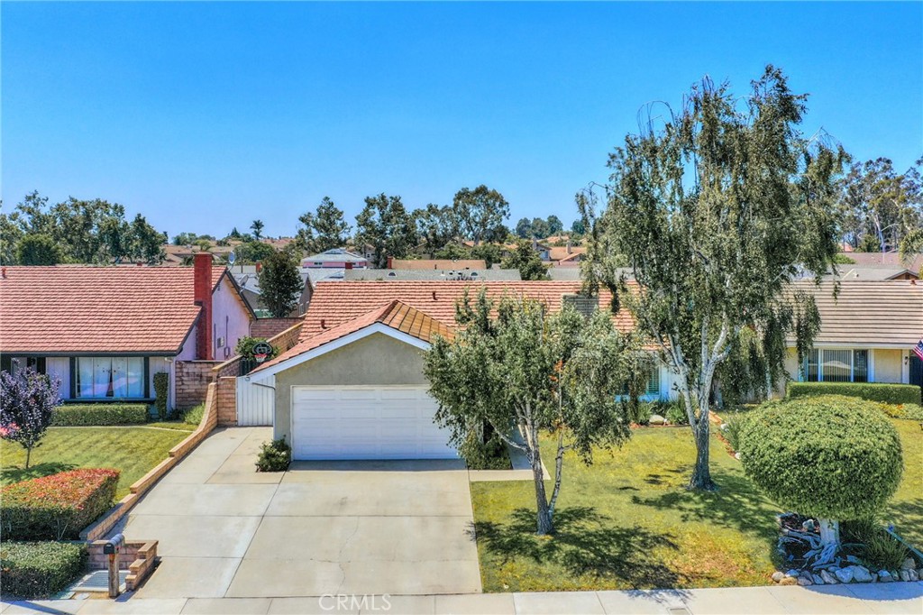 5310 Willow View Drive