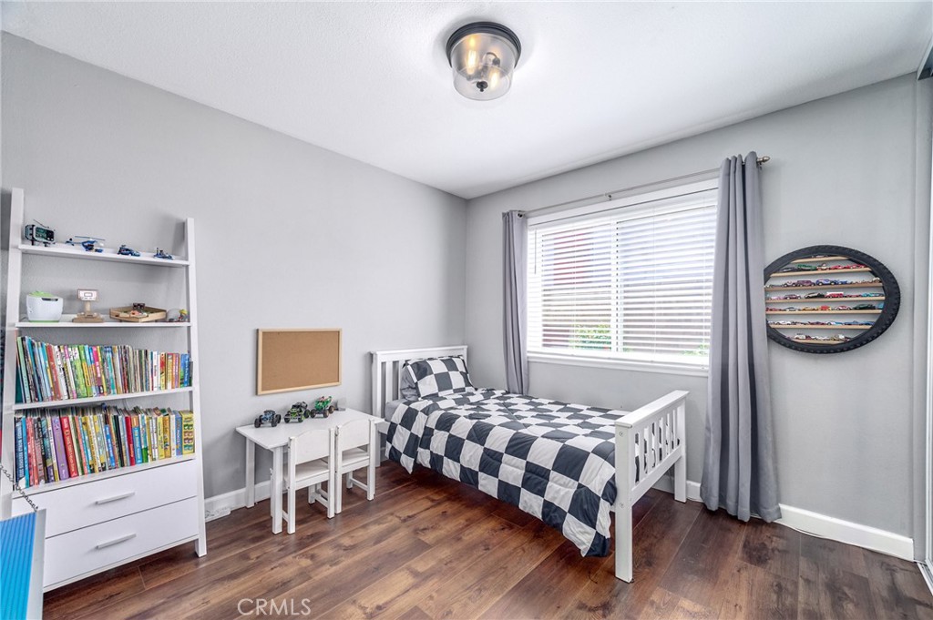 5310 Willow View Drive