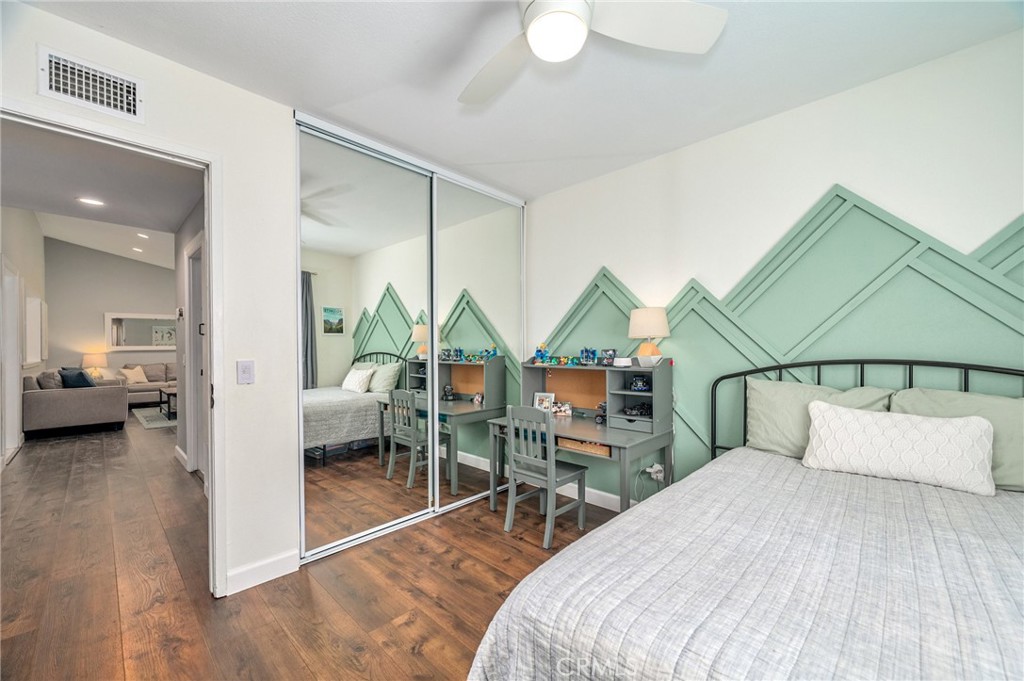 5310 Willow View Drive