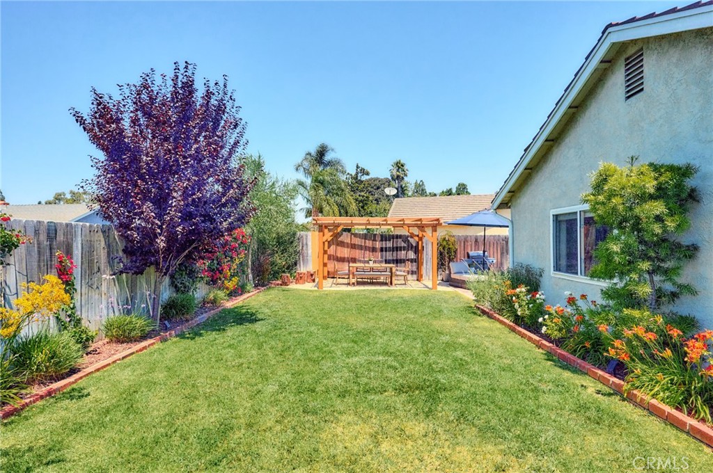 5310 Willow View Drive