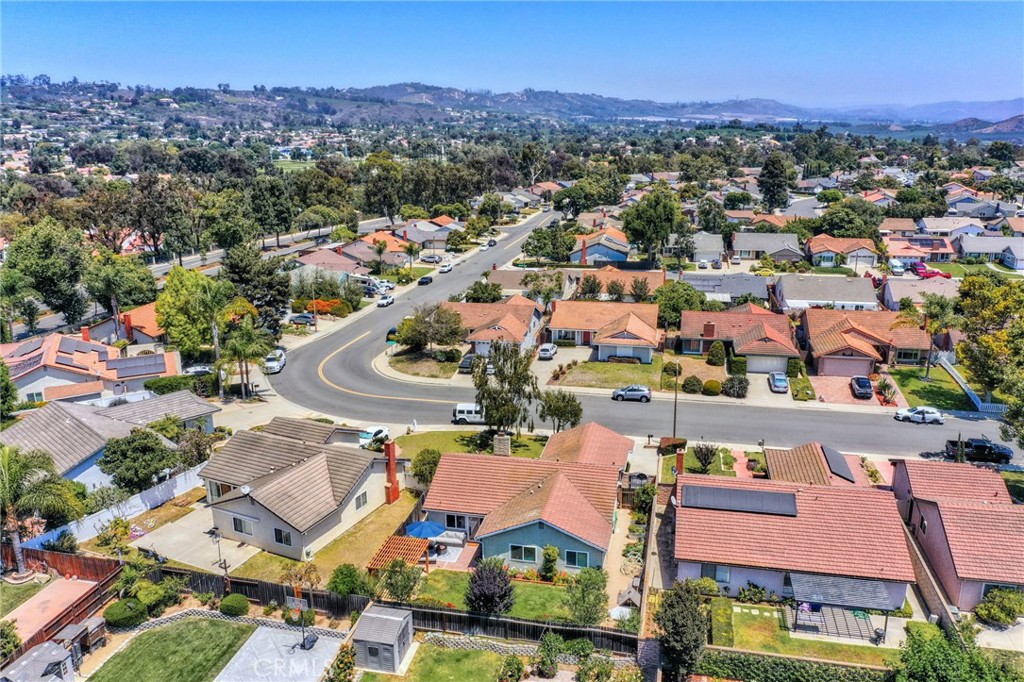 5310 Willow View Drive