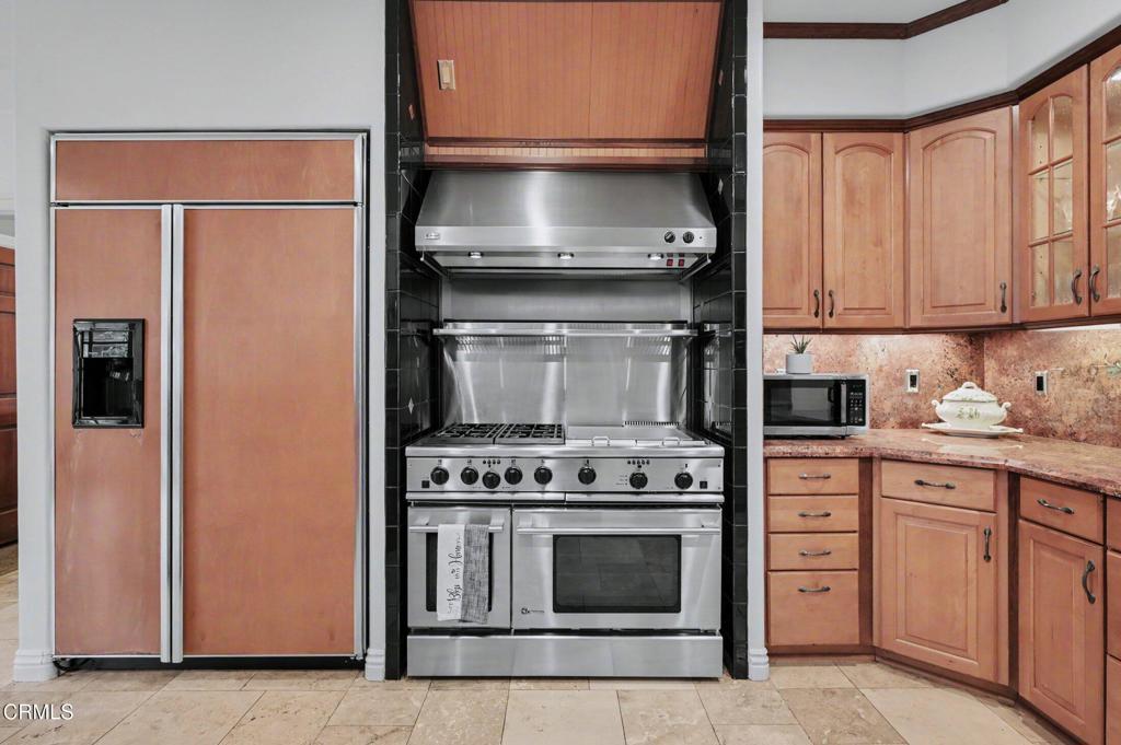 3186 Calle De Debesa