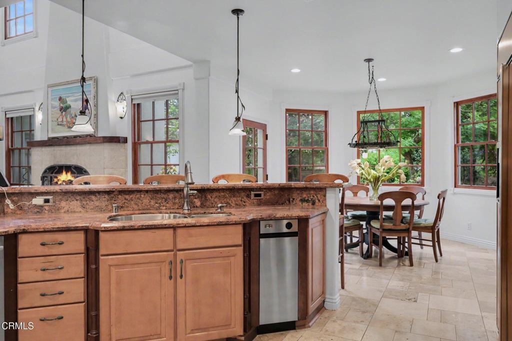 3186 Calle De Debesa