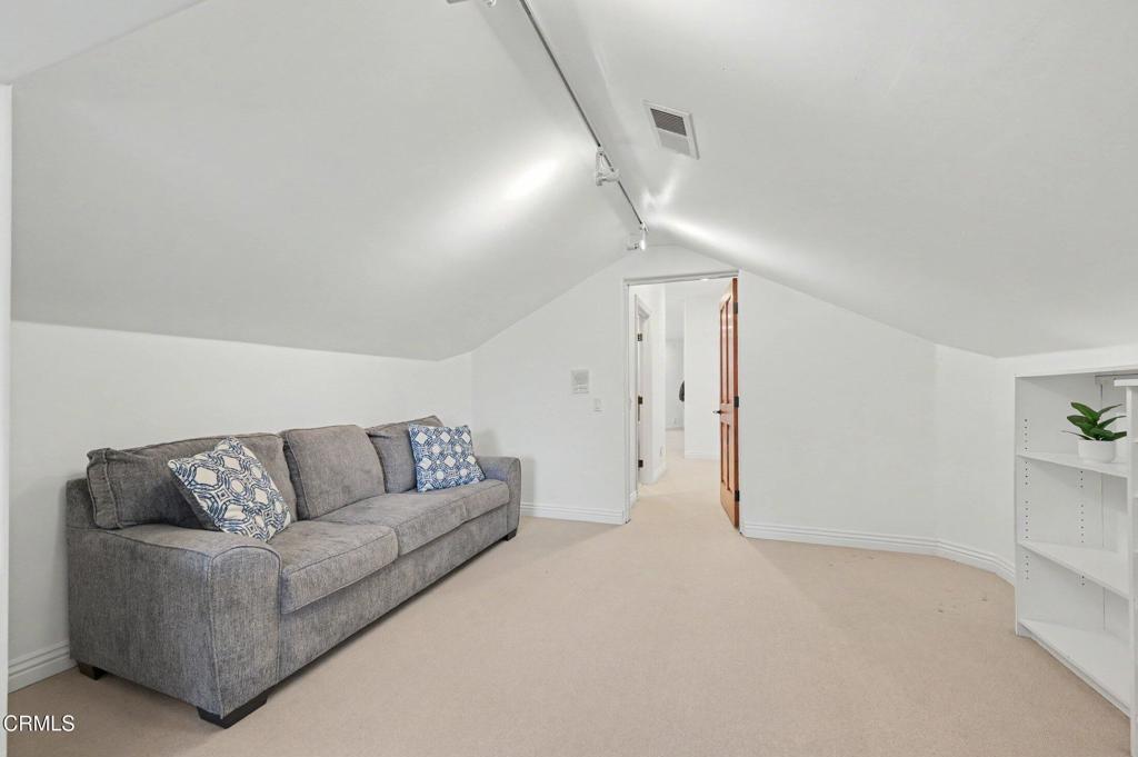 3186 Calle De Debesa