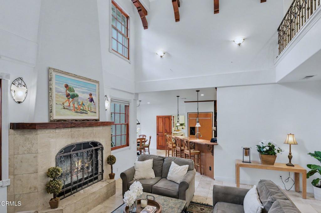 3186 Calle De Debesa