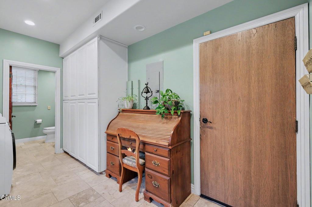 3186 Calle De Debesa