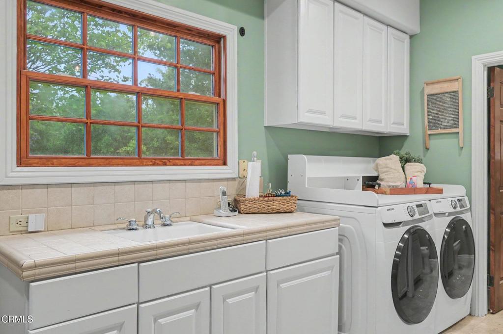 3186 Calle De Debesa