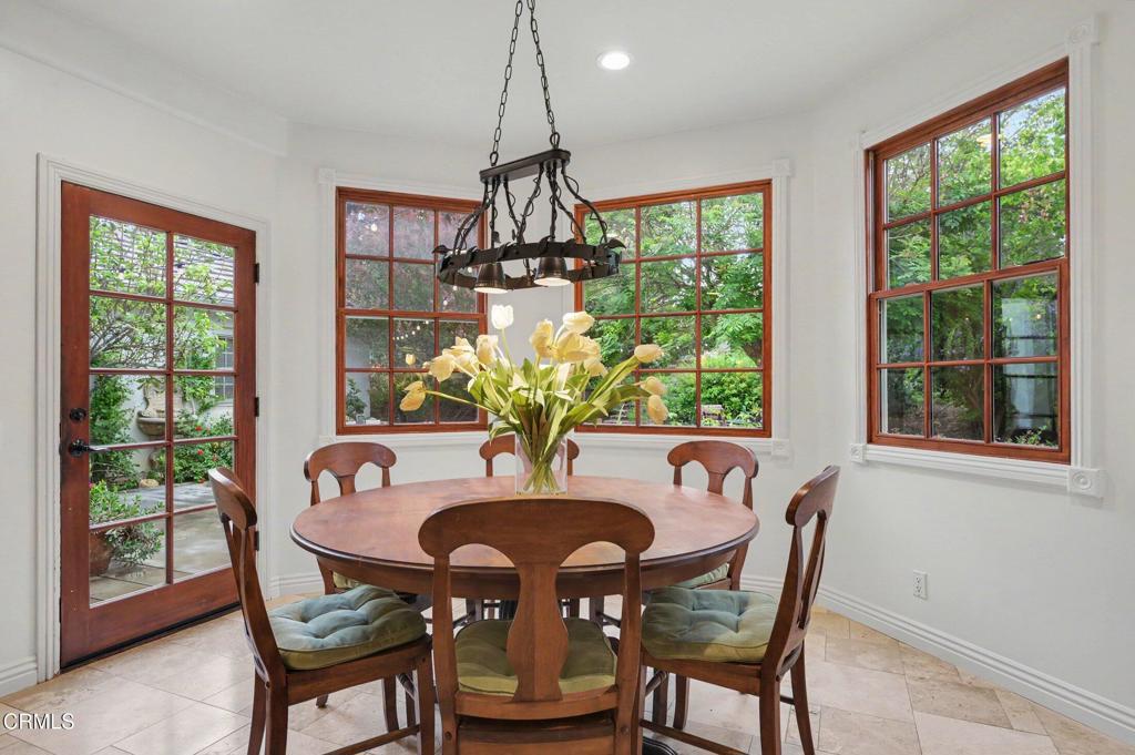 3186 Calle De Debesa