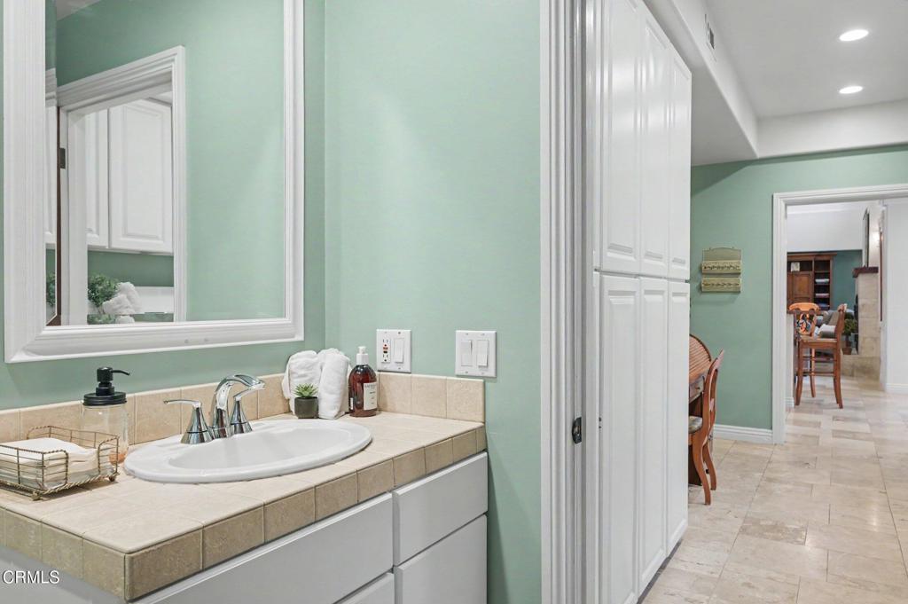 3186 Calle De Debesa