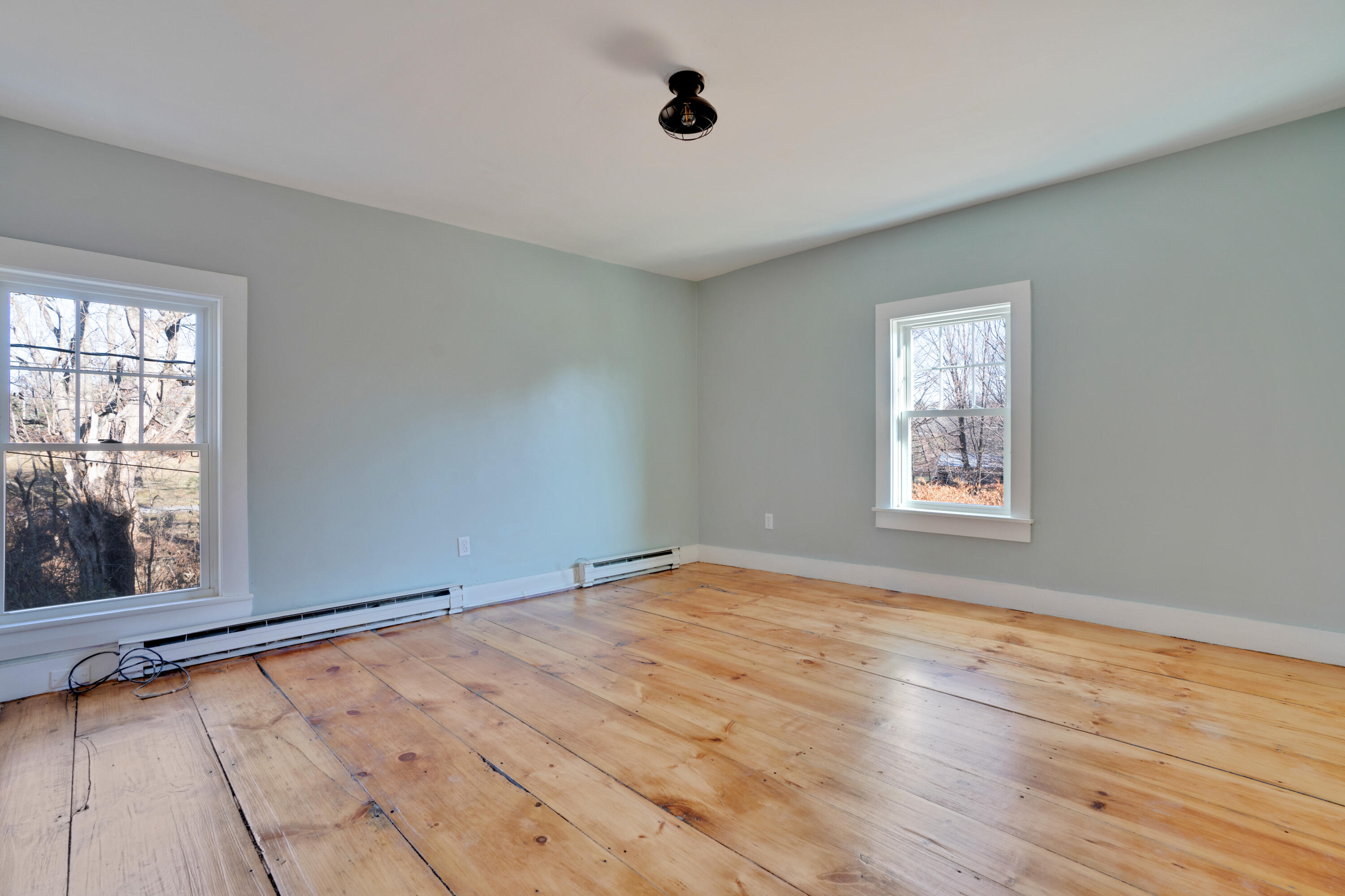 45 Raymond Hill Road