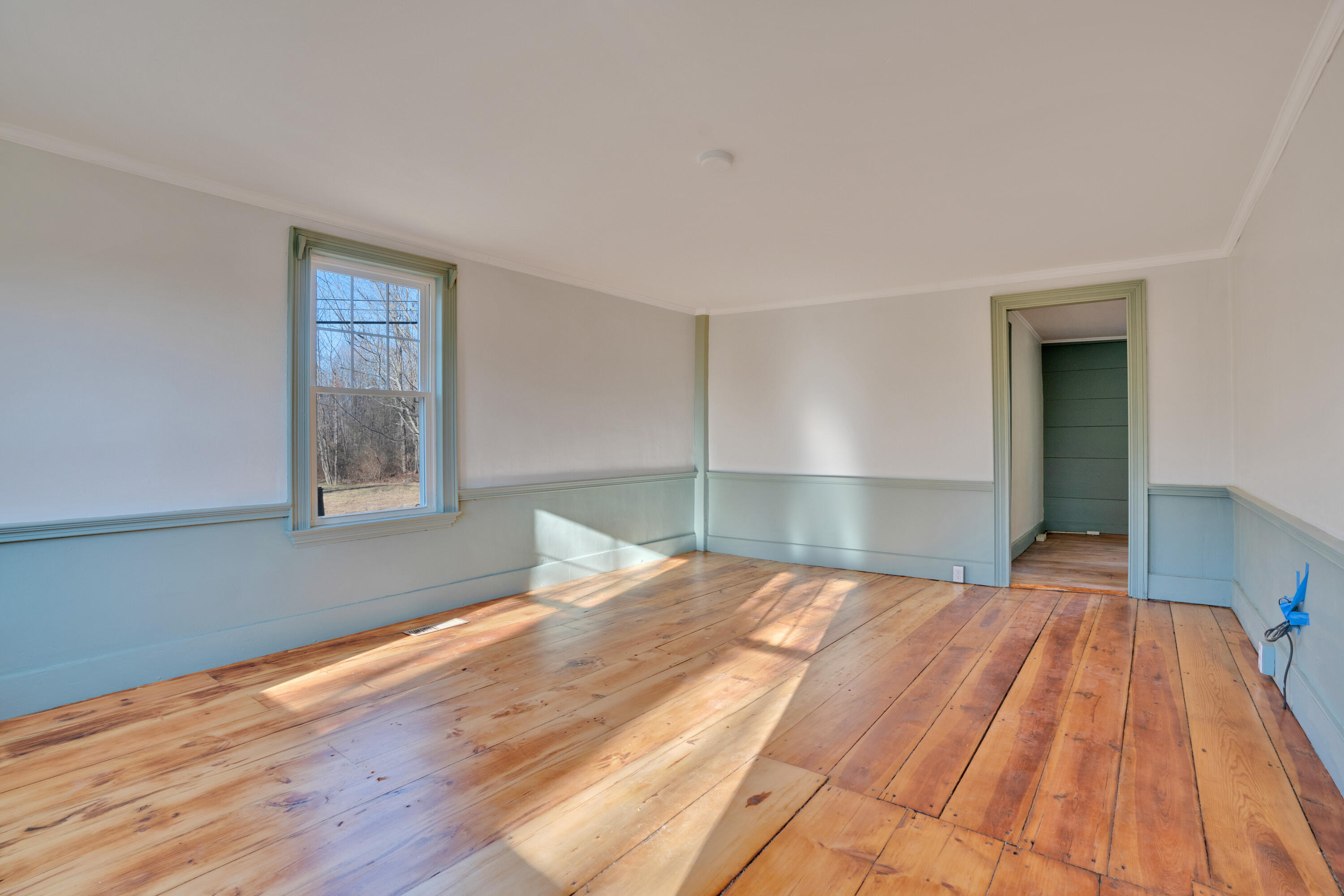 45 Raymond Hill Road