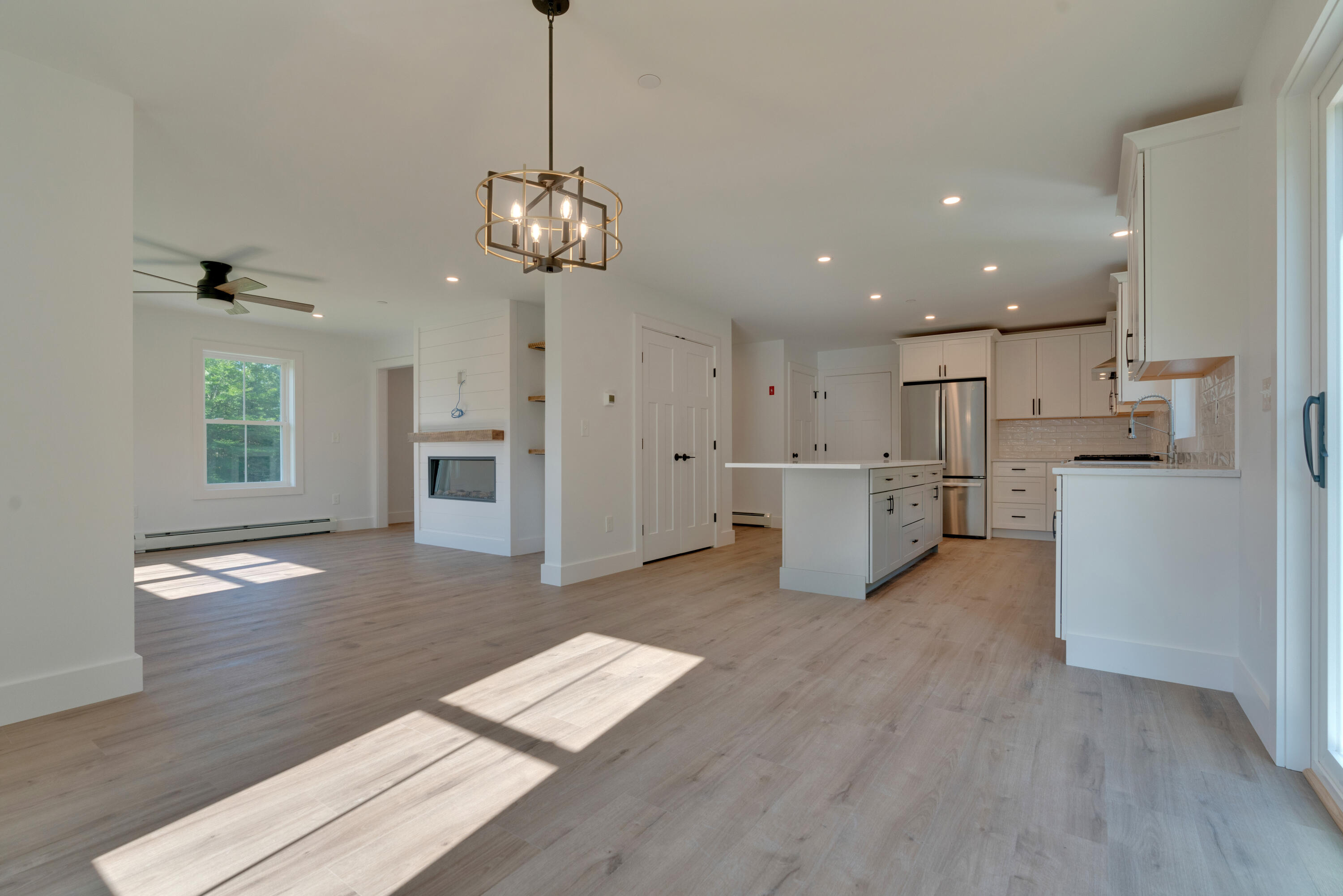 22 Maysens Way