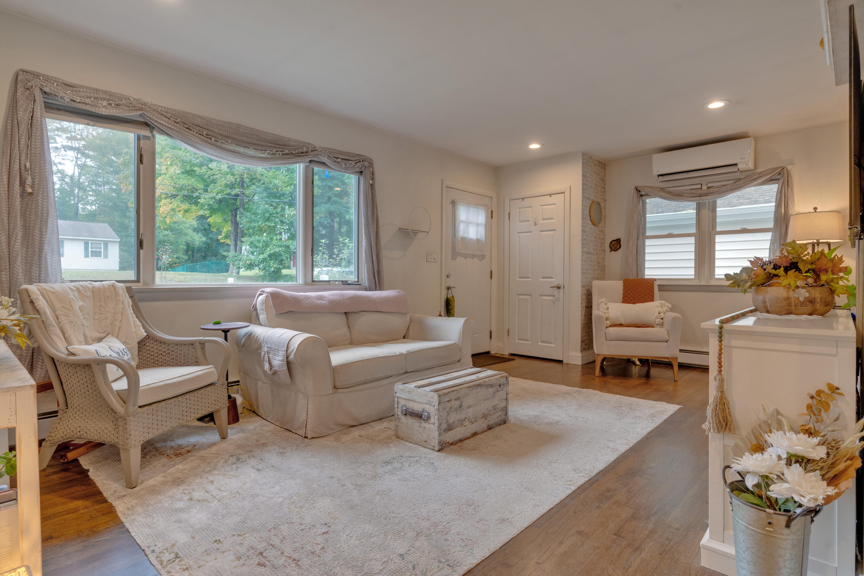 544 Duck Pond Road