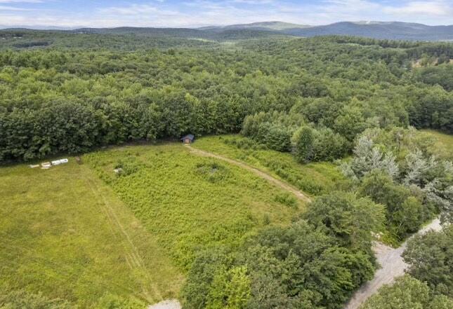 64 S Town Farm Road