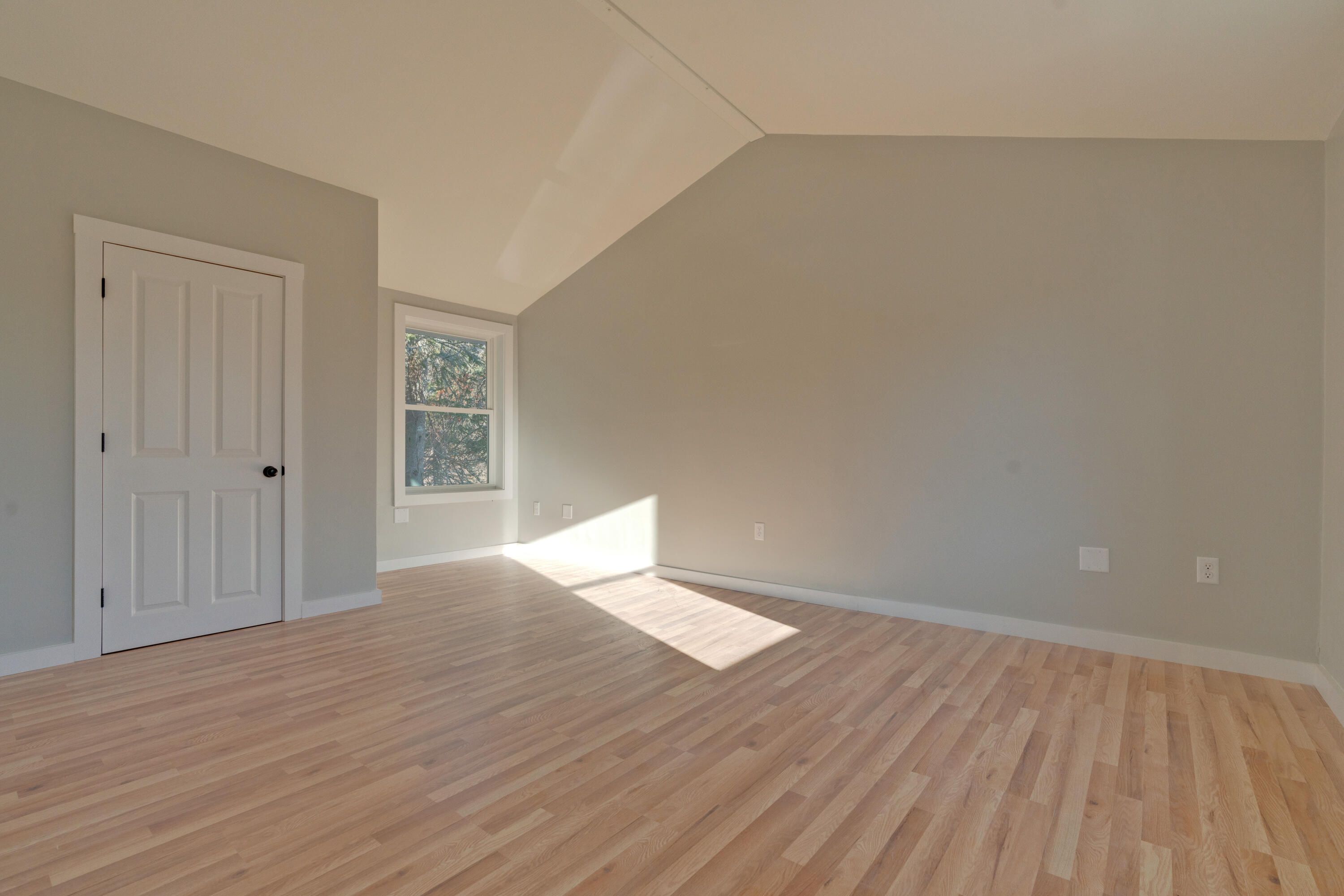 530 Roosevelt Trail