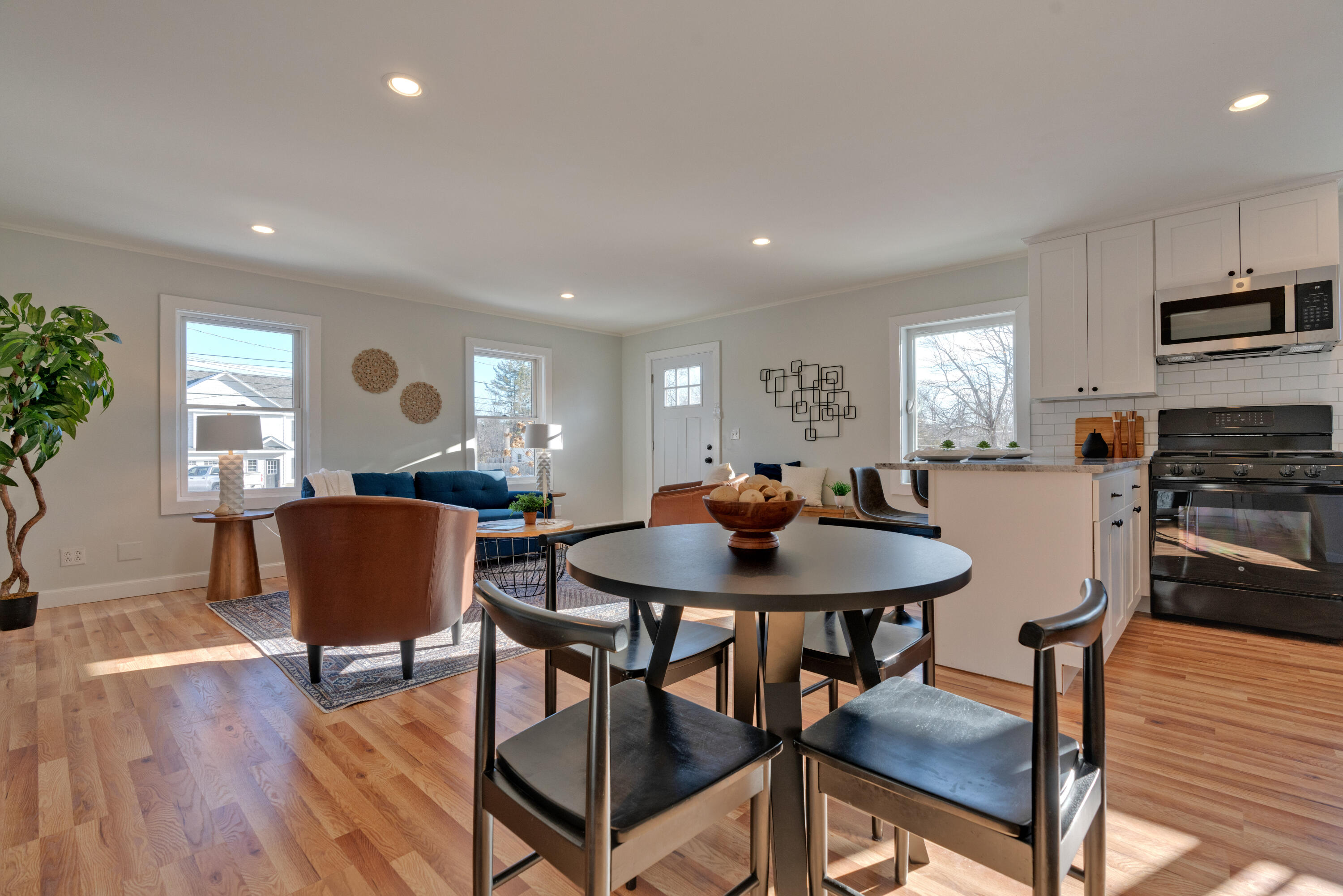 530 Roosevelt Trail