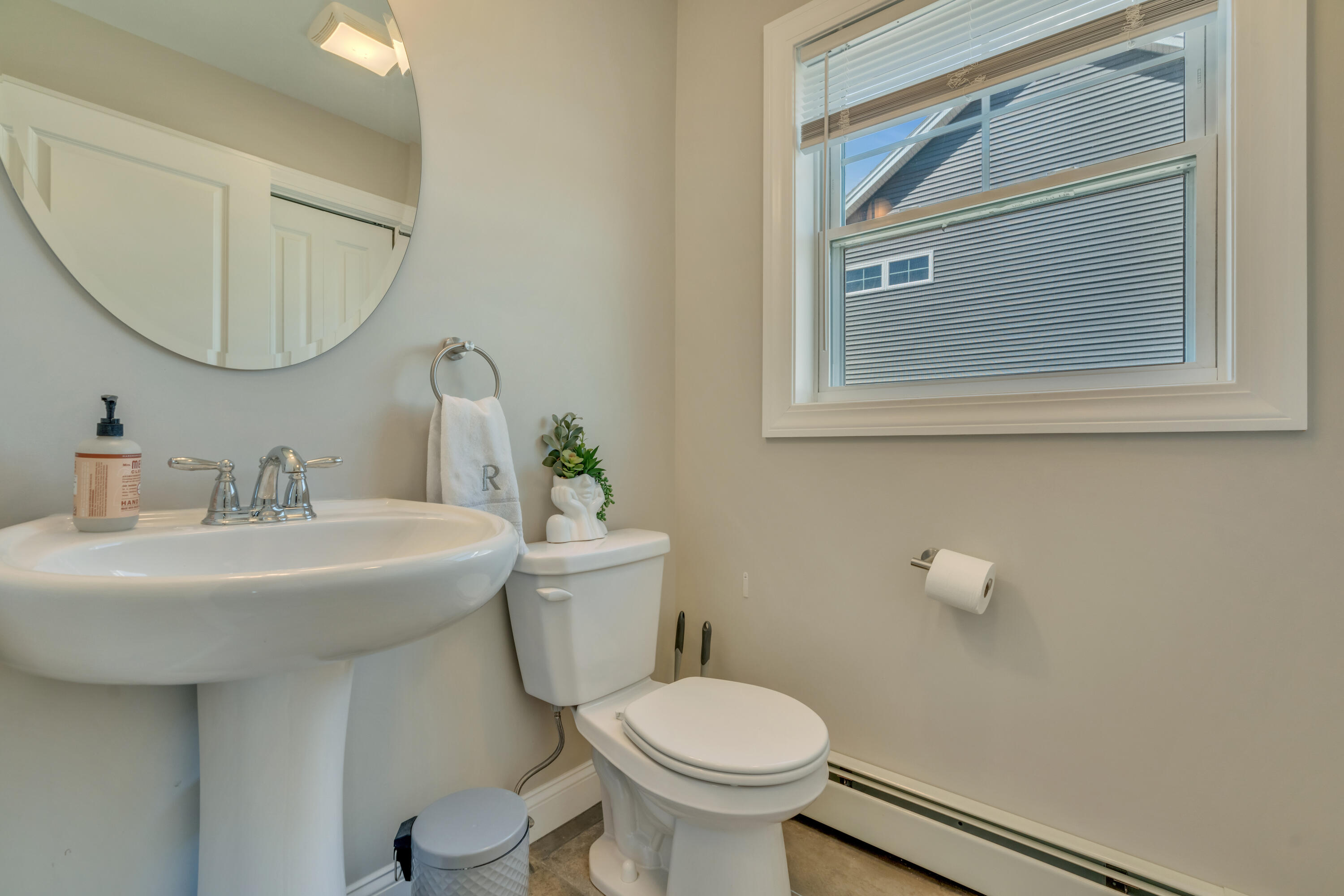 23 Belvedere Drive, 16