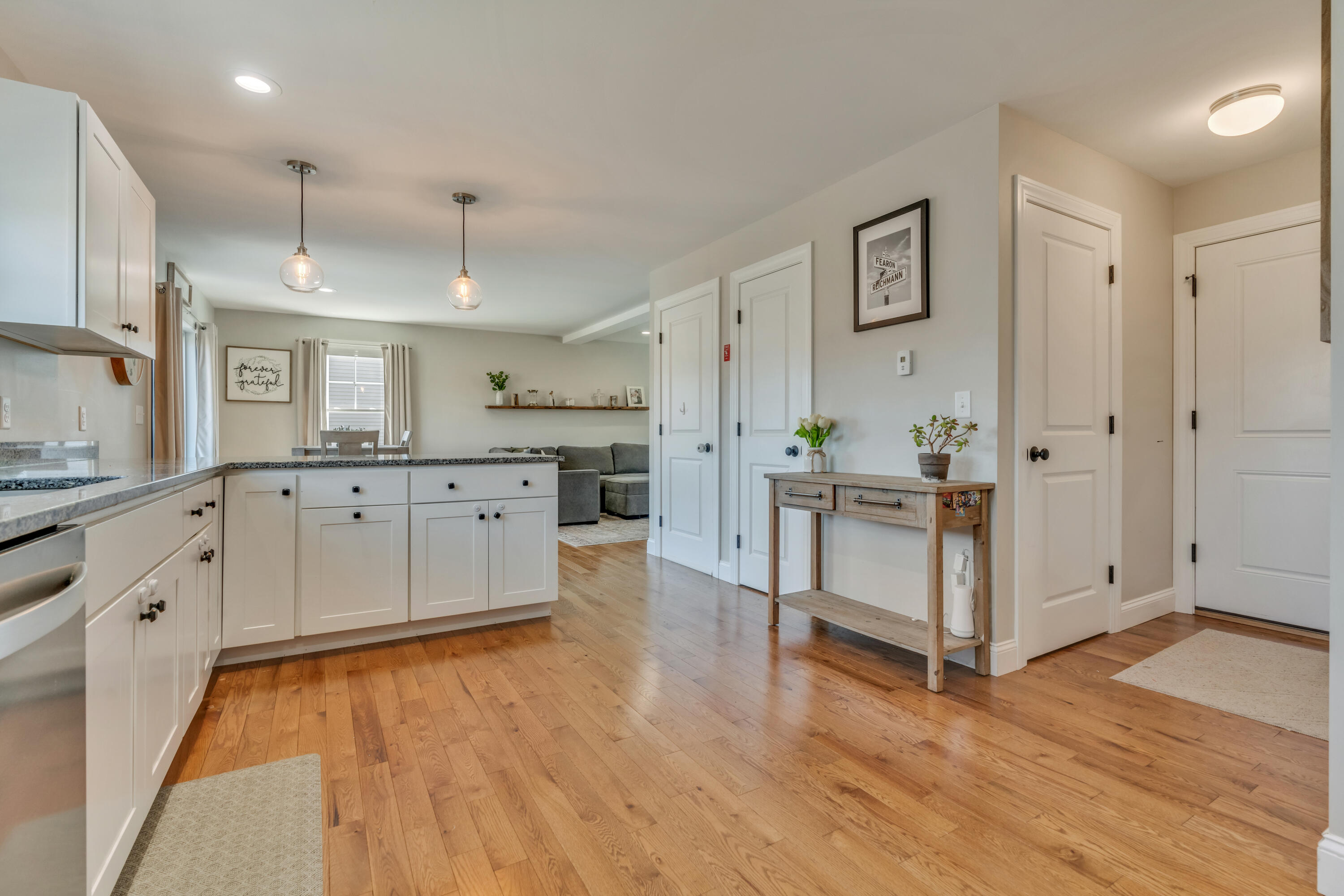 23 Belvedere Drive, 16