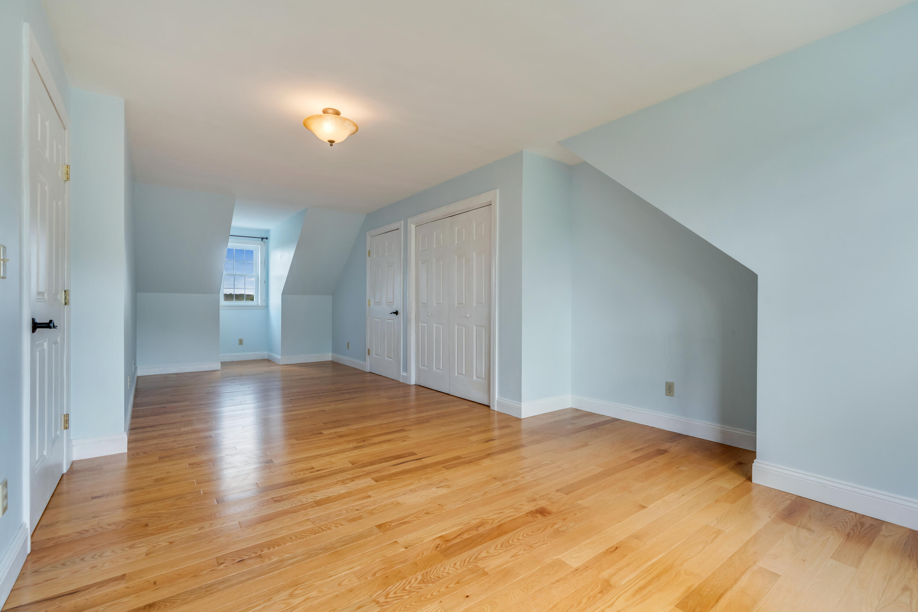 30 Apple Hill View