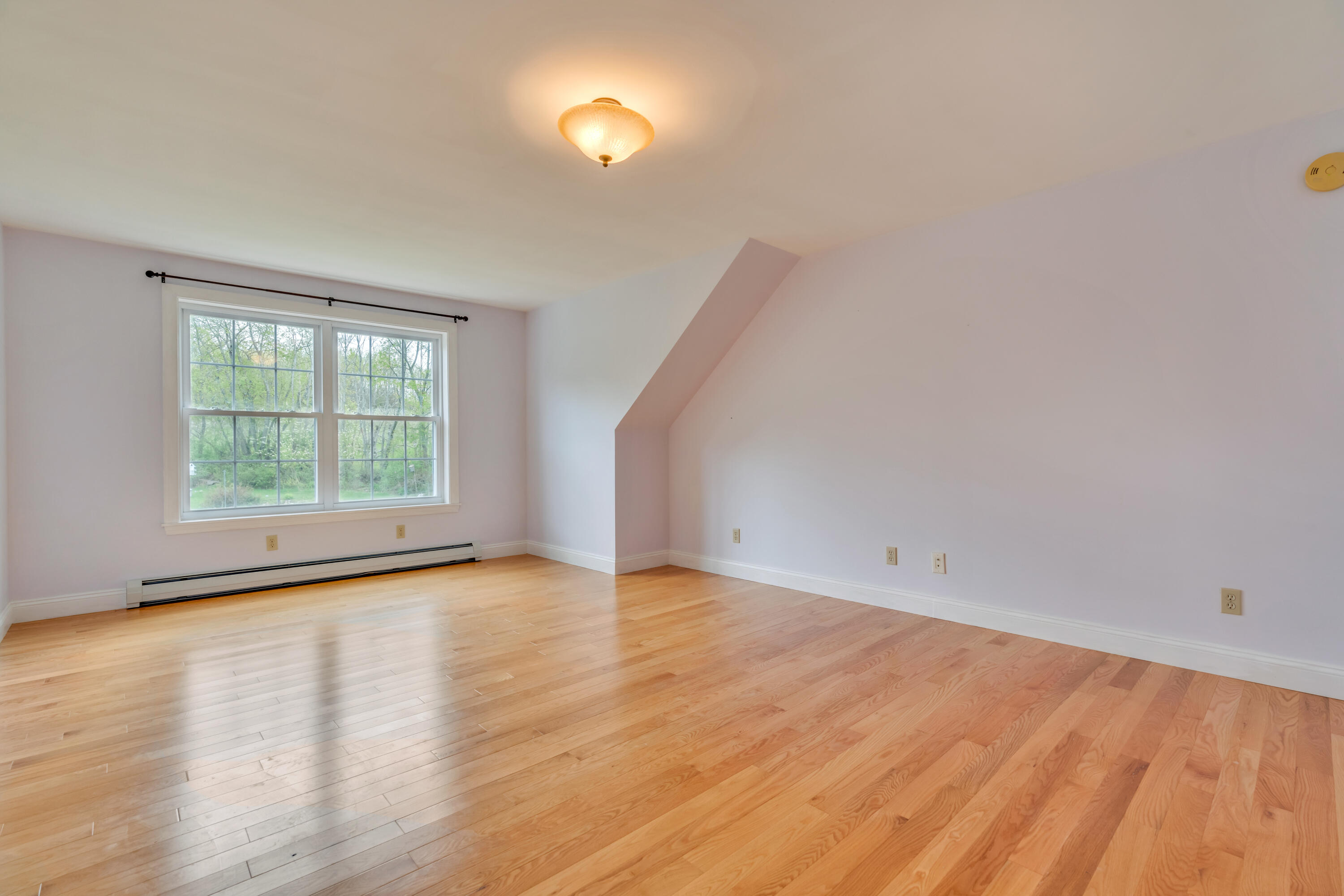30 Apple Hill View