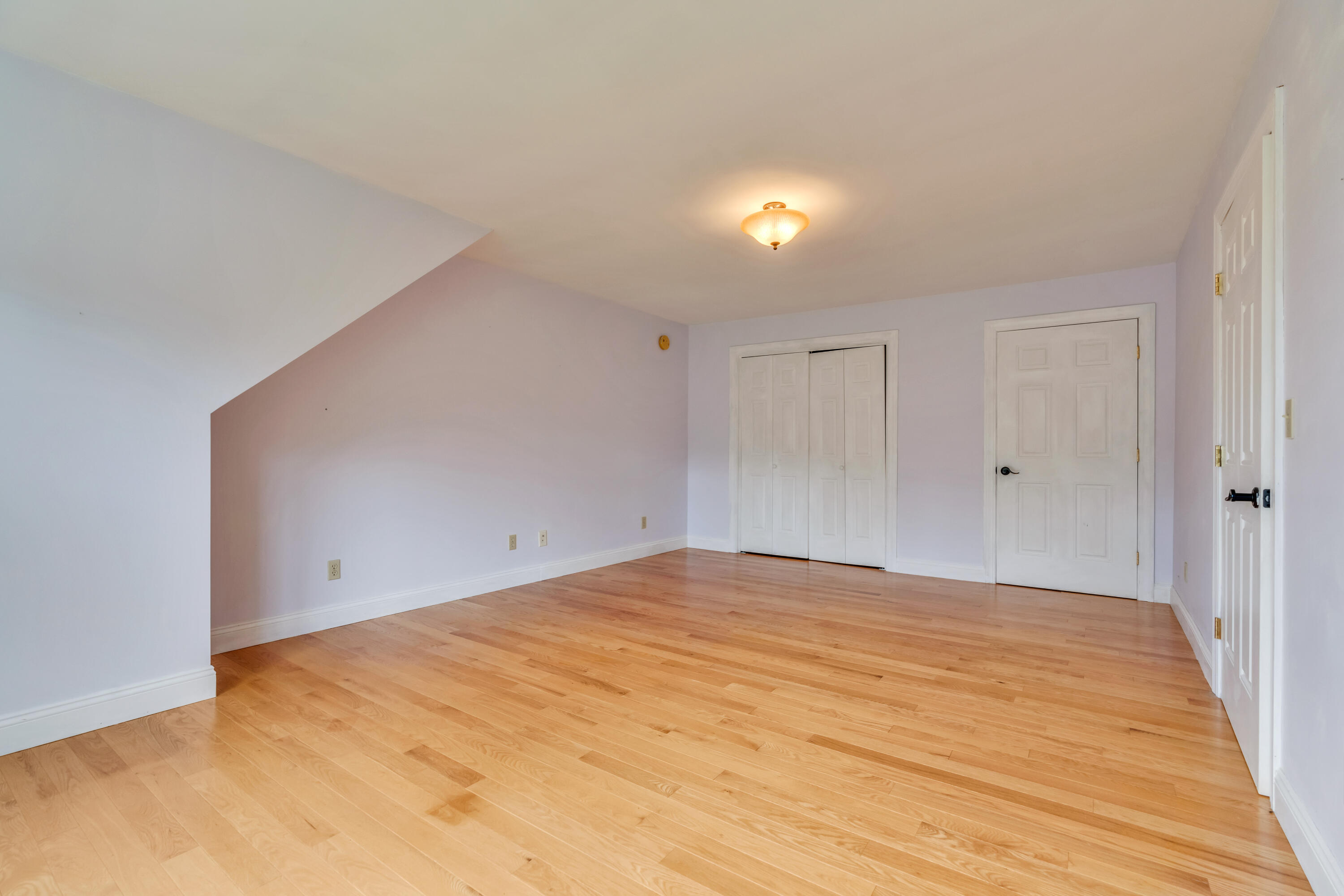 30 Apple Hill View
