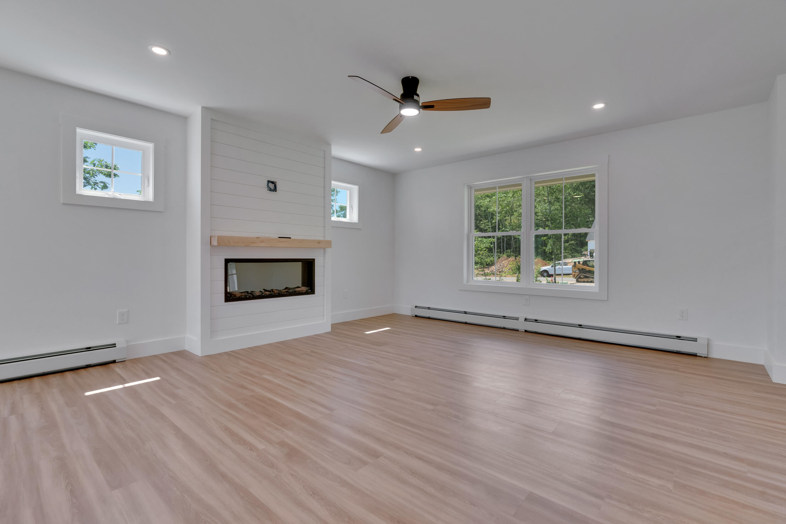 42 Woodbrey Lane