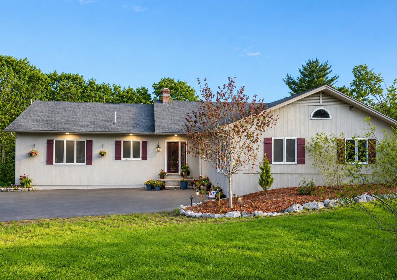 28 Oakledge Hills Road
