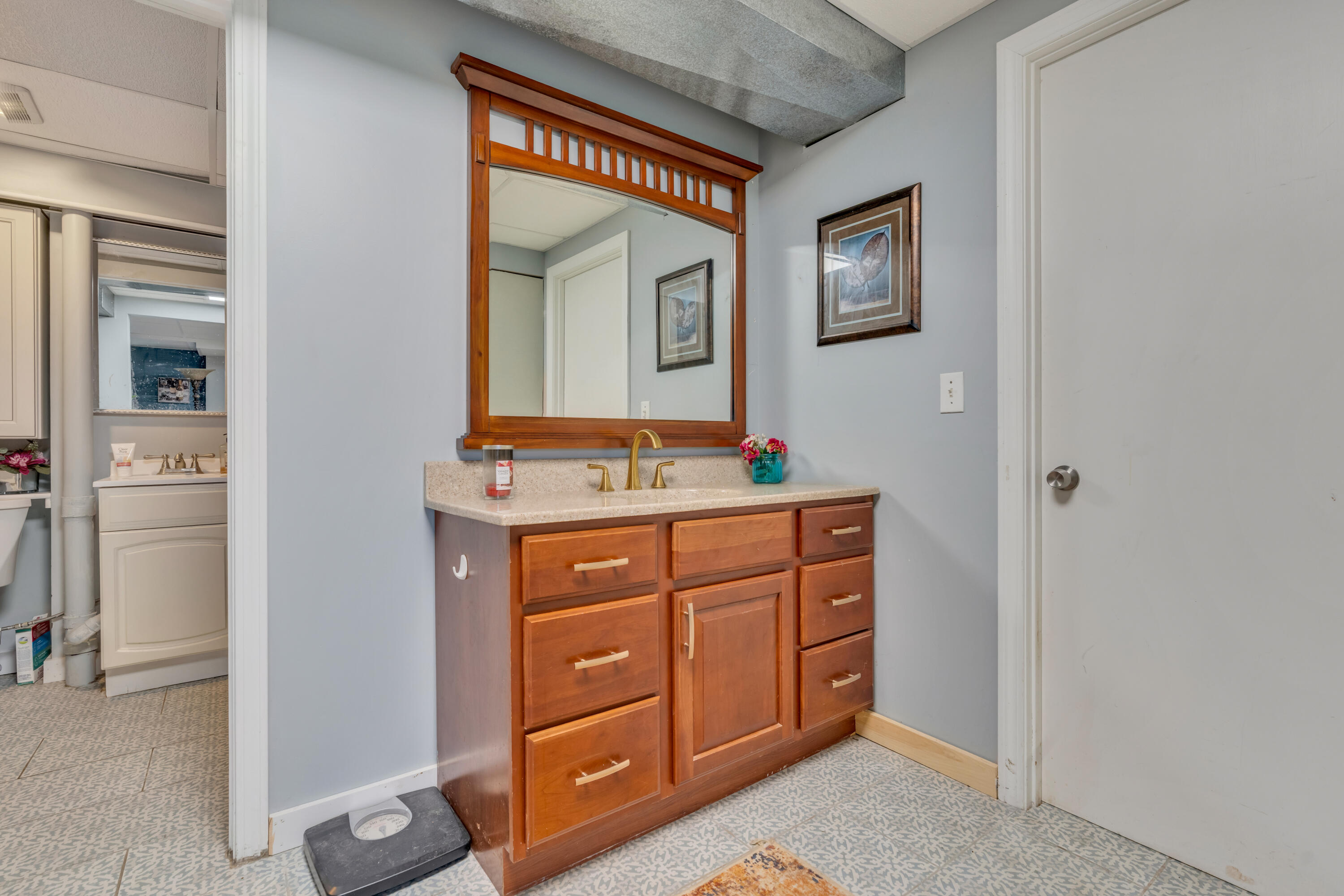 28 Oakledge Hills Road