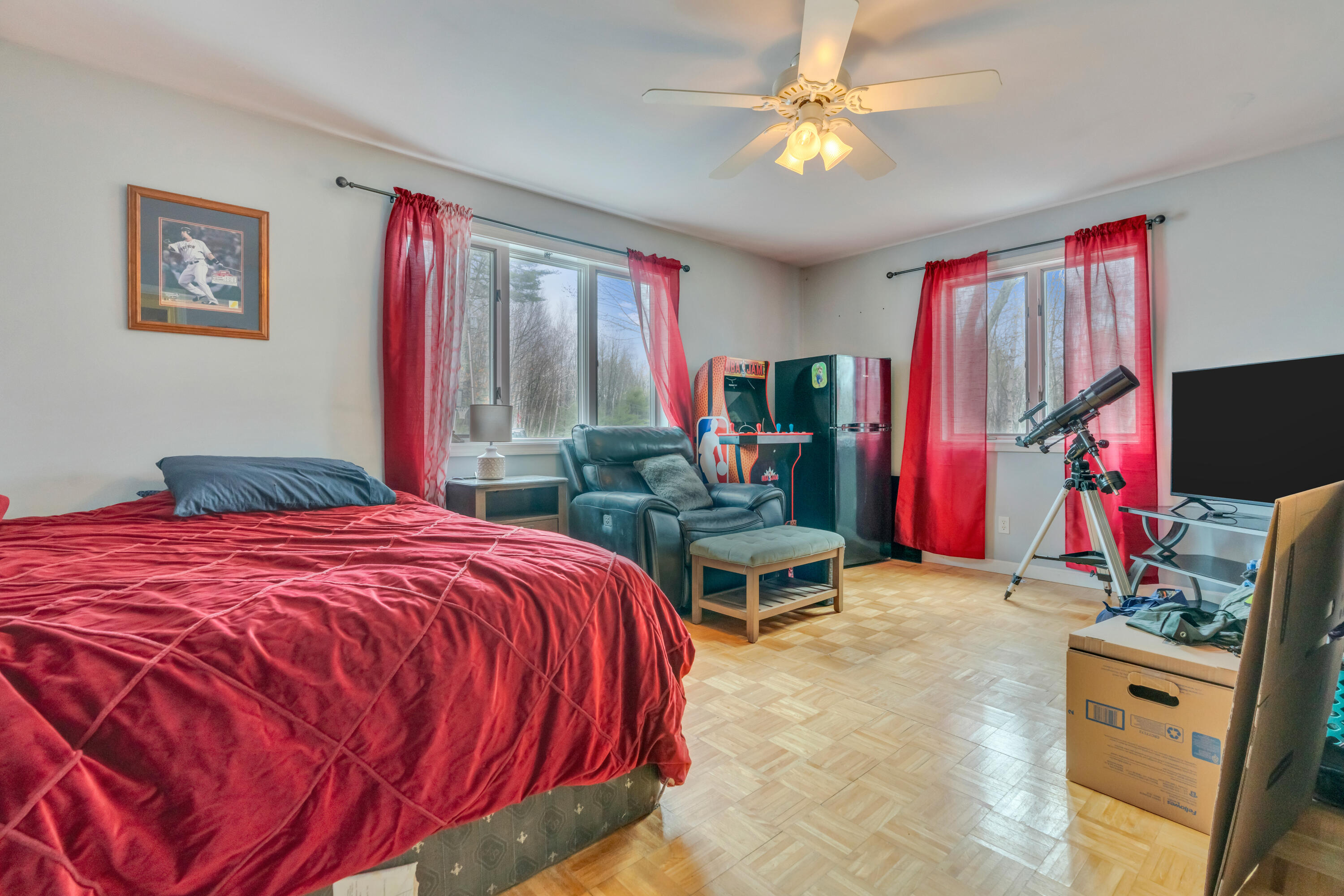 28 Oakledge Hills Road