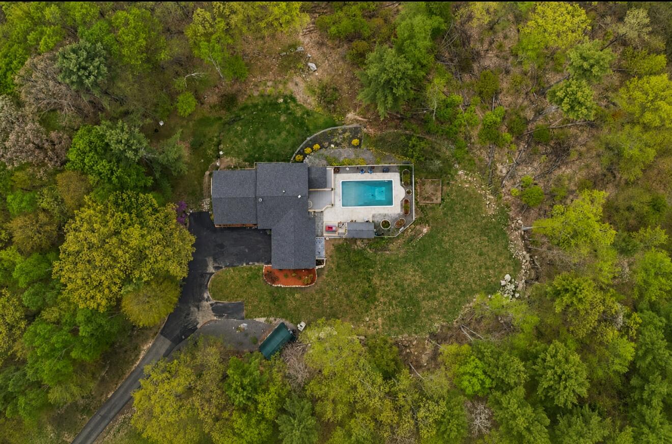 28 Oakledge Hills Road