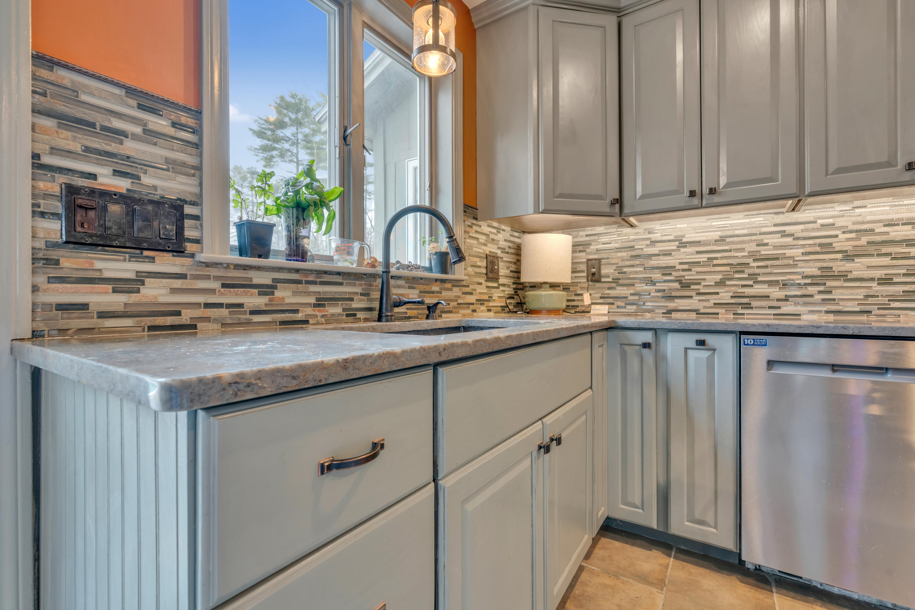 28 Oakledge Hills Road