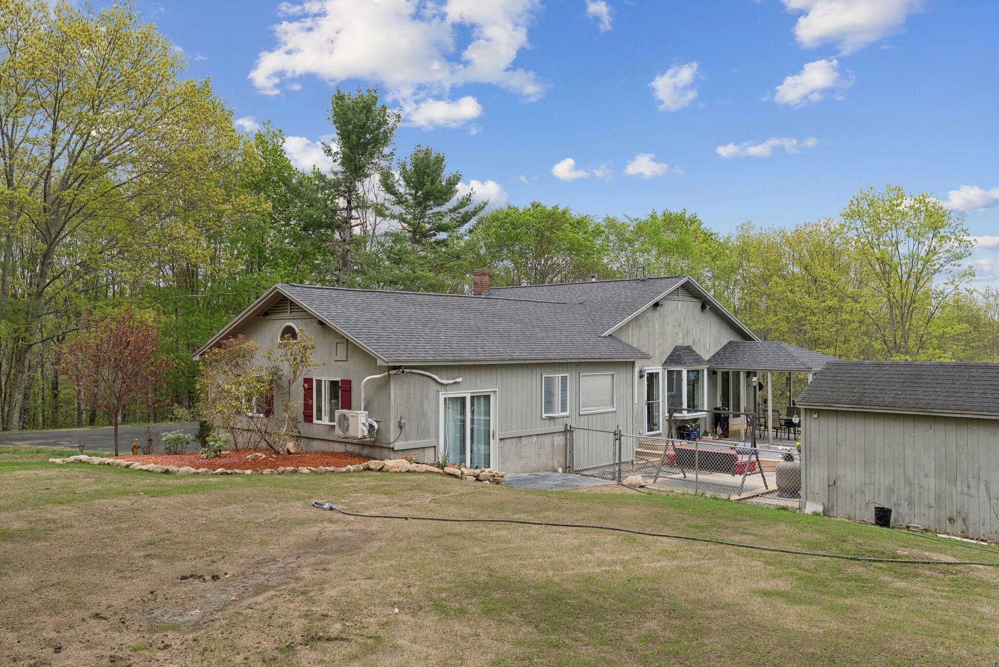 28 Oakledge Hills Road
