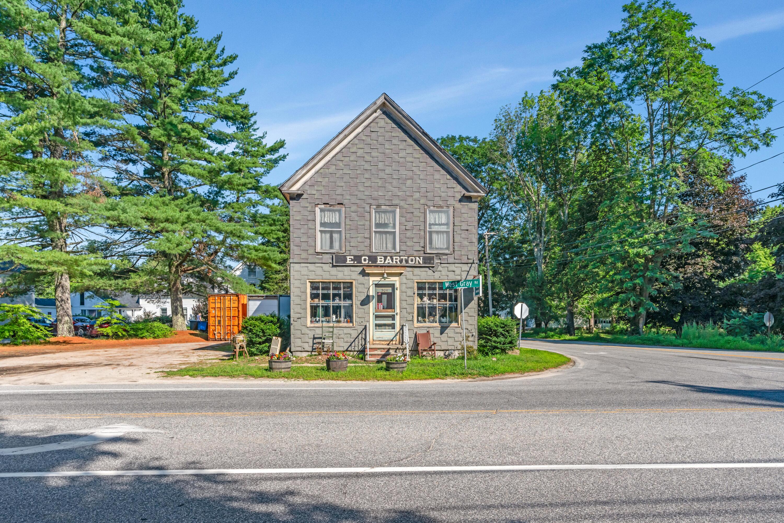 304 W Gray Road