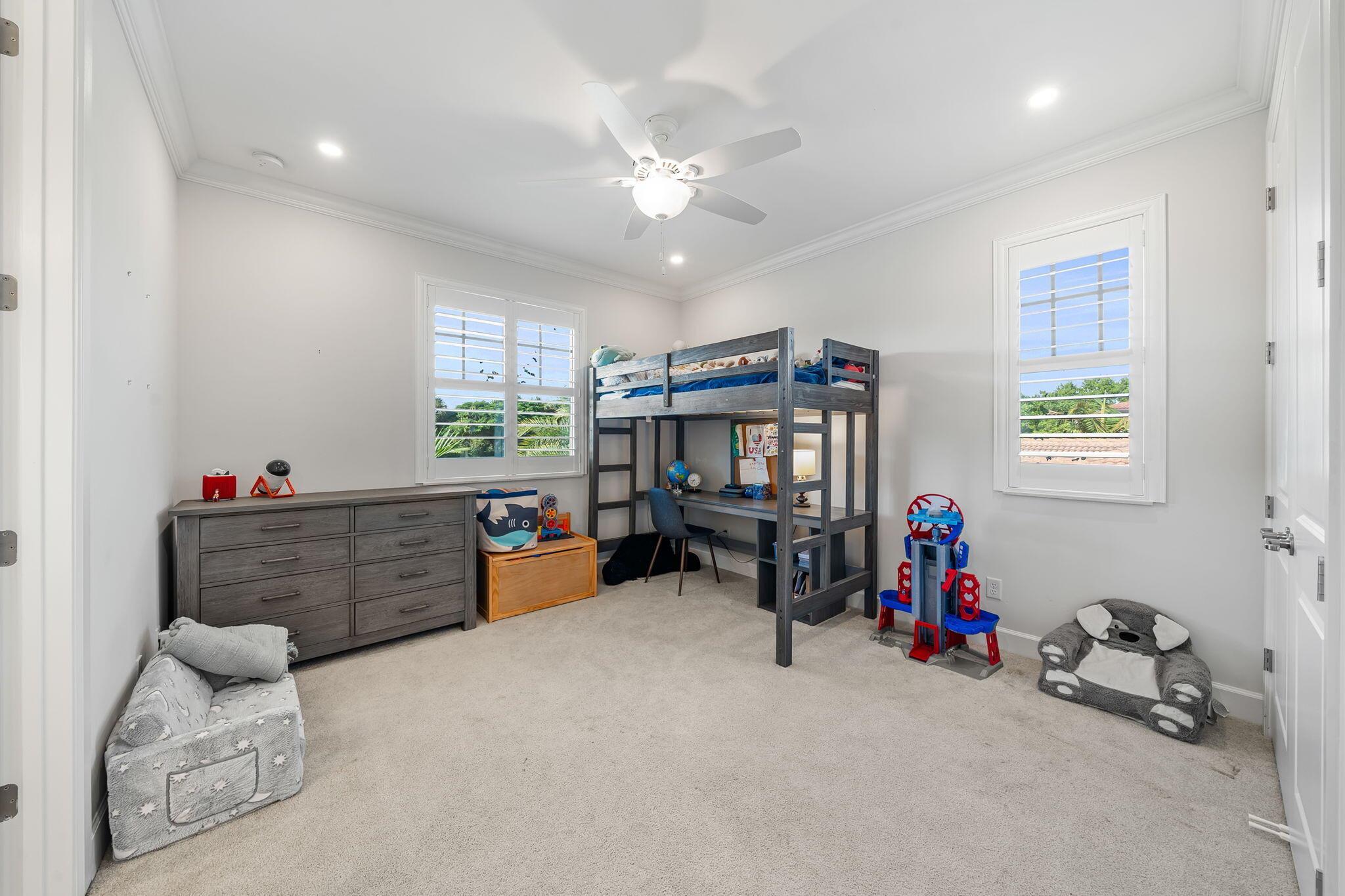 11231 Watercrest Circle W