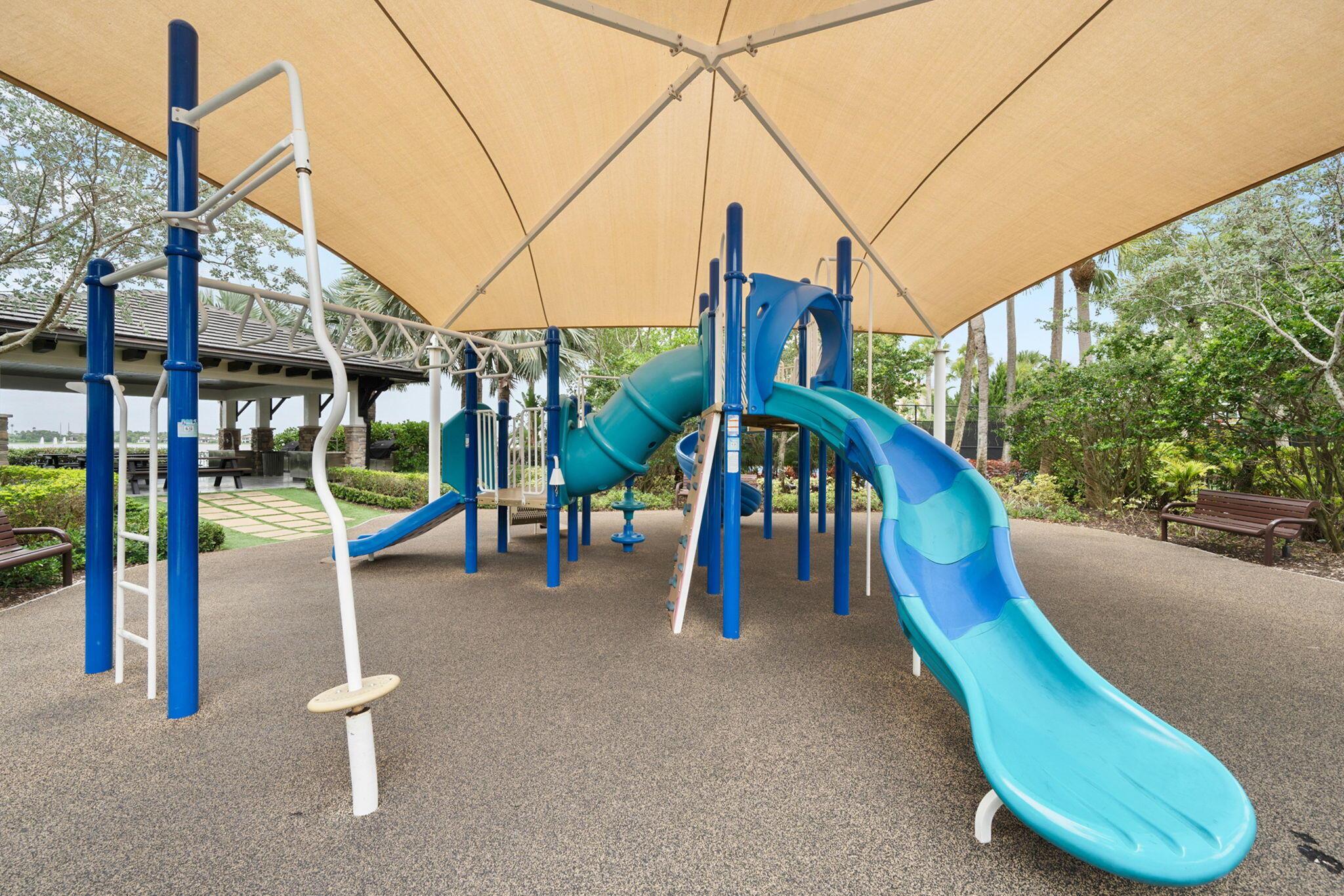 11231 Watercrest Circle W