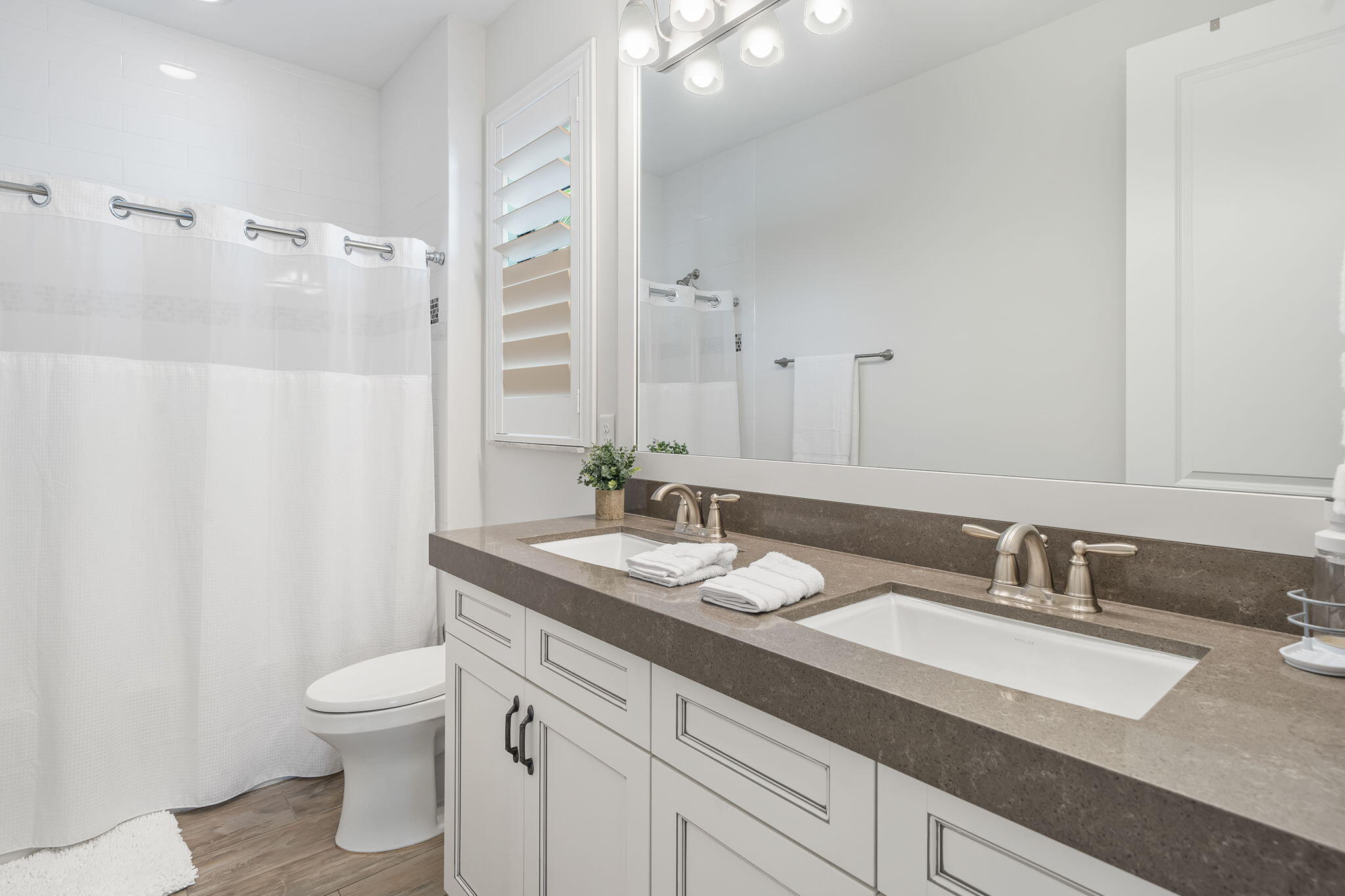 11231 Watercrest Circle W